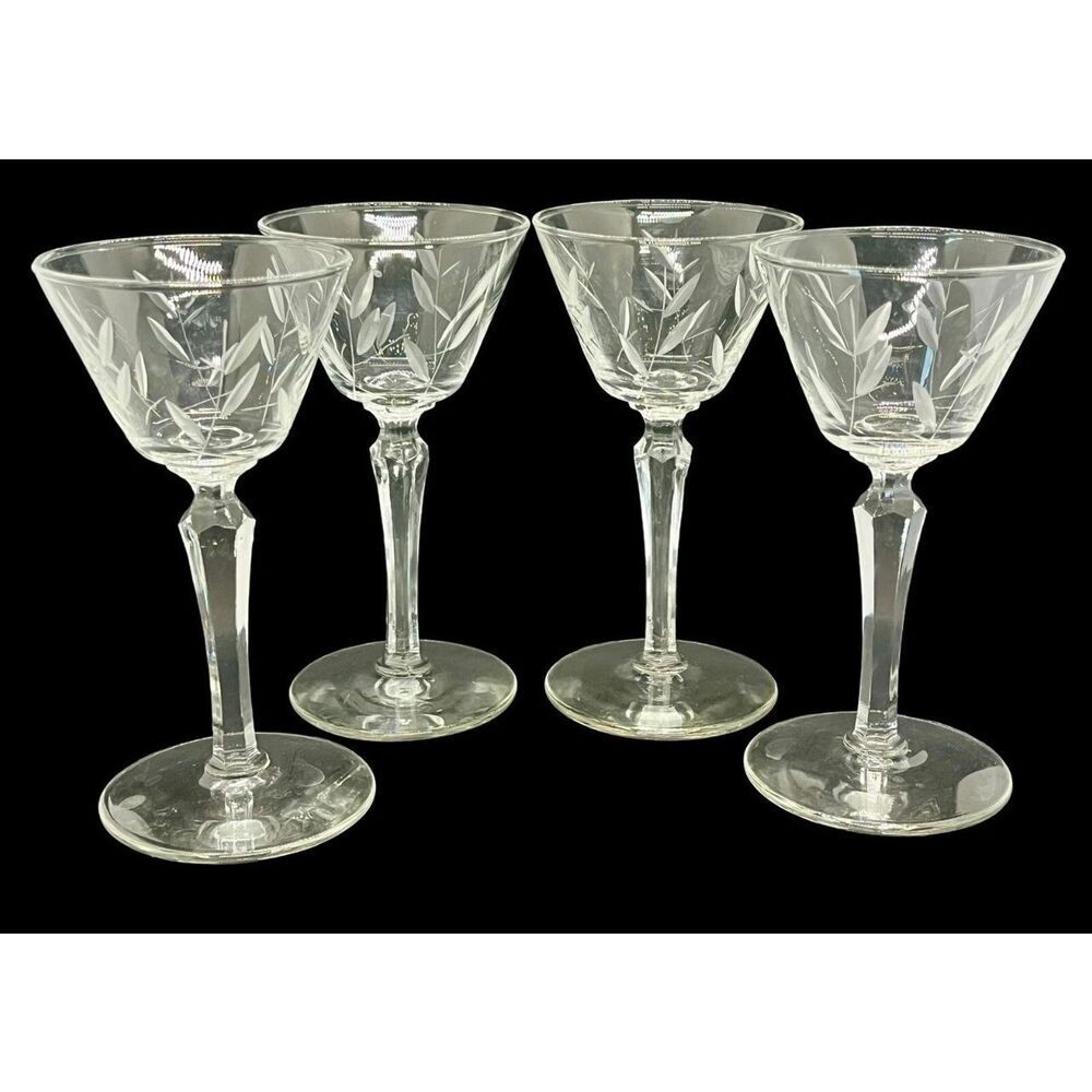 Vintage Set Of 4 Libbey Priscilla Liquor Cocktail Glasses Cut Leaf Pattern 1950s